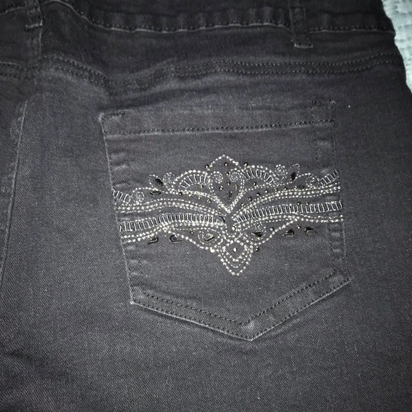 Jeans - Picture 3 of 7